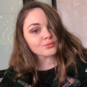 Meet your Posher, Kayla